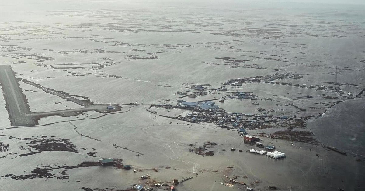 Alaska airlifting hundreds from coastal villages devastated by flooding