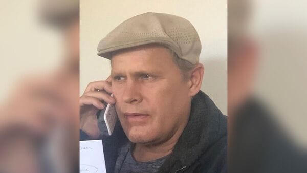 A 54-year-old man, Joshua Spriestersbach, detained as 'delusional', was awarded $975K after a grave mistake.