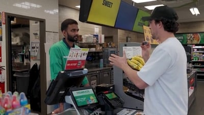 Tyler Oliveira interviewed an Indian 7-Eleven worker who claimed to be in the US on an H-1B visa. (YouTube/@TylerOliveira)