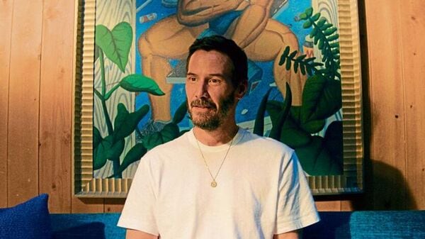 Keanu Reeves in 'Outcome'.