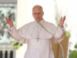 A president and a pope: The world's most influential Americans are at odds over Iran