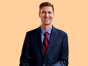 ET-Online_EVOKE_Author-Picture (4)