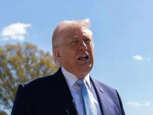 Evangelicals amplify Trump's religious framing of Iran war