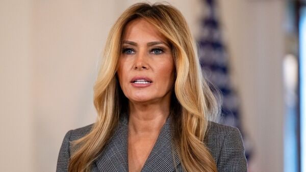 US First Lady Melania Trump speaks in the Grand Foyer of the White House in Washington, DC, US, on Thursday, April 9, 2026. Photographer: Daniel Heuer/Bloomberg