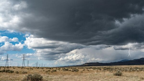 Kansas faces a dual weather threat with severe thunderstorms possible across the east and minor flooding expected in Osage County (Representative Image)