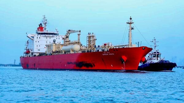 Green Asha, an India-flagged LPG vessel that crossed the Strait of Hormuz, has moored at JNPA's liquid berth operated by BPCL-IOCL, in Navi Mumbai, Thursday, April 9, 2026. (PTI Photo)