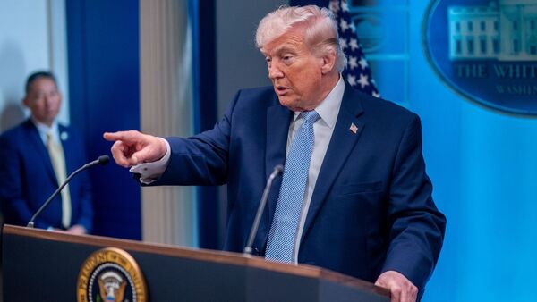 In his statement, US President Donald Trump made claims about the ongoing conflict involving Iran, asserting strong US military success. Photographer: Daniel Heuer/Bloomberg