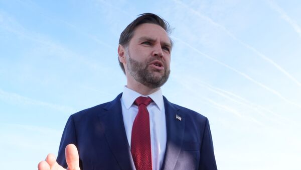 H-1B Visa System Under Scrutiny for Fraud Amid Calls for American Prioritization by Immigrants