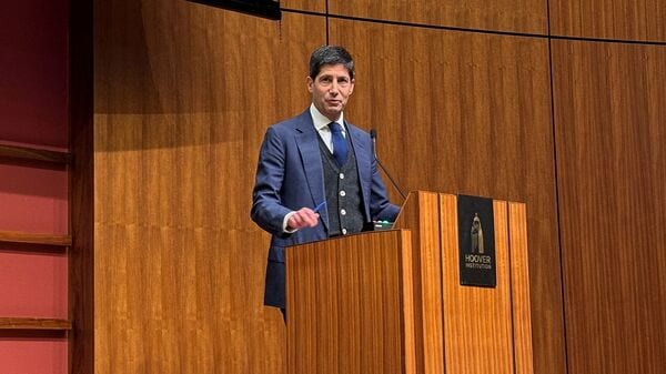 Kevin Warsh Fed chair nomination hearing reportedly delayed