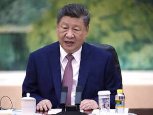 Xi’s in Company of Slew of World Leaders while Trump Fights Allies