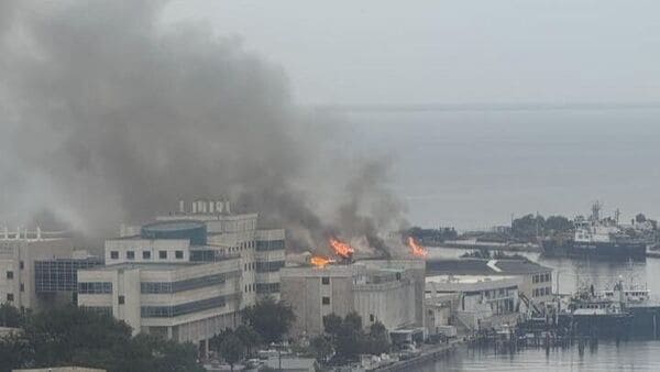 Fire at building on USF St. Pete campus leads to evacuations, creates hazmat situation: police
