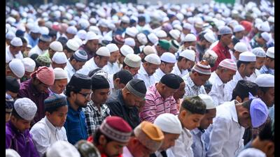 If Viksit Bharat is to be achieved, India cannot afford for its 200 million Muslims to become the country’s forgotten minority. Remember, even if you deliberately try to make them unseen and unheard, they’ll always be there. (Sunil Ghosh/HT Photo)