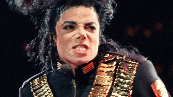 Michael Jackson: Believe in Your Dreams and Achieve Your Ideals