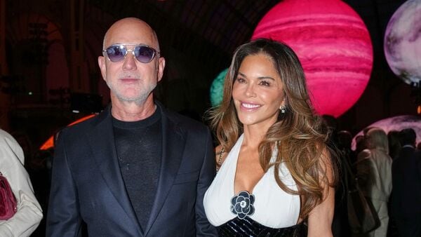 Jeff Bezos and Lauren Sanchez Bezos are set to host a Met Gala pre-party.