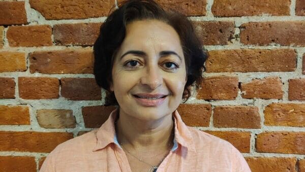 Meenu Batra’s attorney, Deepak Ahluwalia, said his client had been detained without prior notice, an interview or a formal legal process. (Image: X)