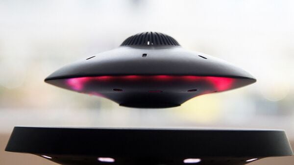 Representative image of a decorative flying saucer.