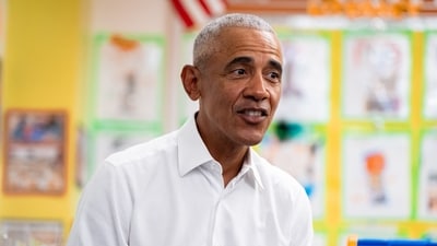Former US President Barack Obama speaks with students during a visit to Learning Through Play Pre-K in New York (AFP) Former US President Barack Obama speaks with students during a visit to Learning Through Play Pre-K in New York (AFP)