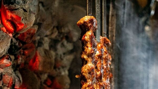 Kebab not grilled properly: BBQ restaurant issues refunds worth  ₹1.5 crore, goes viral as customers never complained