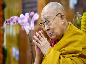 Tibet-in-exile government leader sworn in