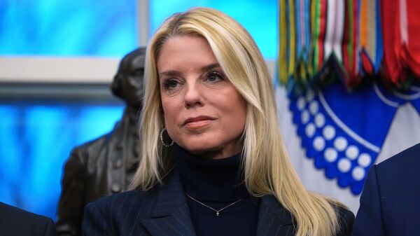 Pam Bondi diagnosed with thyroid cancer, says report