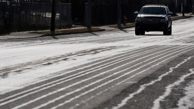 Winter storm warnings are in effect in Wyoming and Colorado as the National Weather Service predicts heavy snowfall and dangerous conditions. (AP)