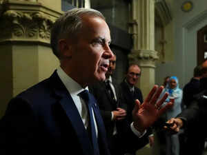 Ahead of G7, Carney softens tone toward Trump with trade talks at stake