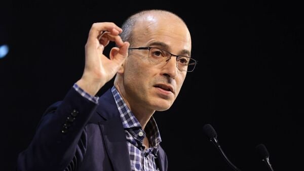 Yuval Noah Harari - Science writer