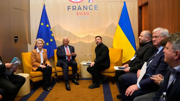 Ukrainian President Volodymyr Zelenskyy meets with European Commission President Ursula von der Leyen and European Council President Antonio Costa at the G7 summit in Evian-les-Bains, France, Tuesday, June 16, 2026. (AP Photo/Vadim Ghirda)
