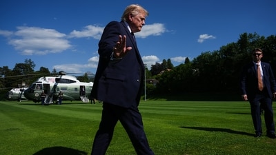 Both Washington and Tehran announced that they had reached a peace deal which will end all hostilities in the region, open the Strait of Hormuz and end the US' naval blockade on Iranian ports. (AP Photo/Julia Demaree Nikhinson)
