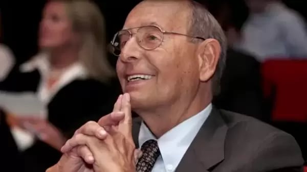 Richard DeVos - American Businessman