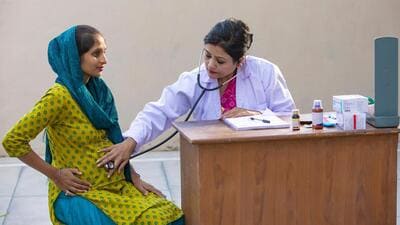 The need is to continue strengthening quality antenatal care and equitable access to maternal health care. (Shutterstock)