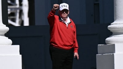 President Donald Trump's latest medical exam shows he is in excellent health despite weight gain to 238 pounds. The report, however, omits details about a recent skin rash on his neck. (AFP)