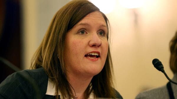 FILE PHOTO: Federal Trade Commissioner Rebecca Slaughter in Washington, U.S., November 27, 2018. REUTERS/Leah Millis/File Photo