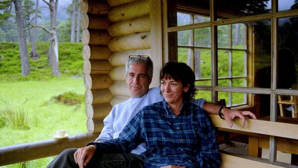 Jeffrey Epstein with Ghislaine Maxwell. A US House panel will interview Lesley Groff, an alleged co-conspirator of Epstein.