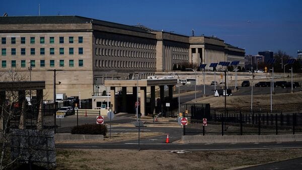 FILE PHOTO: A general view of the Pentagon in Washington, D.C., February 28, 2026. REUTERS/Nathan Howard/File Photo