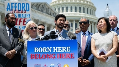 The US Supreme Court rejected a central plank of President Donald Trump's immigration agenda on Tuesday, deeming his plan to restrict birthright citizenship as unconstitutional (Bloomberg/Representational)