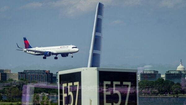 A Delta Air Lines plane was struck by firework while landing in Chicago on the Fourth of July | File image