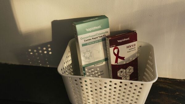 Representative image of HIV test kit