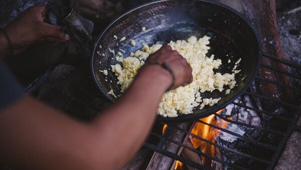 Restaurant sells exotic scrambled eggs for  ₹7,000: Social media reacts, ‘Looks no different from what my mum cooks’