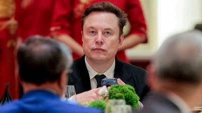Elon Musk replied, "I'm down," after an X user suggested he fund a $100 million version of the ancient Greek epic directed by Mel Gibson. REUTERS/Evan Vucci/File Photo (REUTERS)