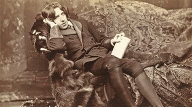 Irish poet and playwright Oscar Wilde.