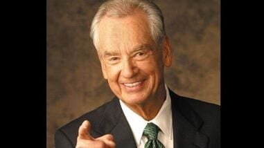 Zig Ziglar’s quote asserts that concentrating on difficulties leads to more problems, while a focus on possibilities uncovers opportunities.