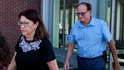 Michael and Paula Musgrove, the parents of Lindsay Clancy, who is accused of killing her children, leave the Plymouth Superior courthouse in Plymouth, Massachusetts, U.S., July 27, 2026.  REUTERS/Brian Snyder (REUTERS)