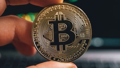 Bitcoin crosses $70,000 as Treasury buybacks and Trump’s crypto push lift BTC. (Pexel/Representative image) (Pexel)