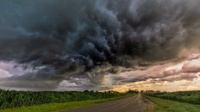 Severe storms are expected across the Baltimore metro area on Thursday evening. (UnSplash)