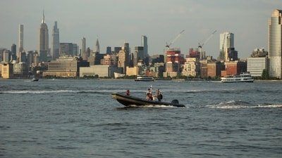 The 22-foot Bayliner speedboat overturned near Liberty Island. (UnSplash)