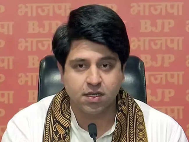 shehzad poonawalla