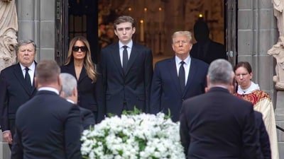 Melania Trump, Barron Trump, U.S. President Donald Trump (via REUTER File)