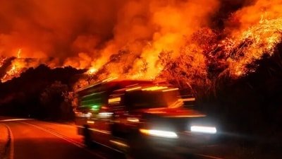 Two significant wildfires in Monterey County continue to grow. The Timber fire has consumed 25,190 acres, 22% contained, while the Plaskett fire has reached 26,734 acres, only 1% contained. Evacuations and shelter support are in place, with closures on Highway 1. (AP)