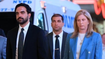 Times Square stabbing: NYPD Commissioner Jessica Tisch and New York City Mayor Zohran Mamdani arrive for a press conference at the scene of an officer-involved shooting, in Times Square, New York City, U.S. August 31, 2026. REUTERS/Brendan McDermid (REUTERS)